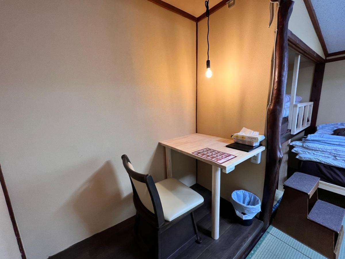 Hostel Murasaki Ryokan ทาคายาม่า ภายนอก รูปภาพ