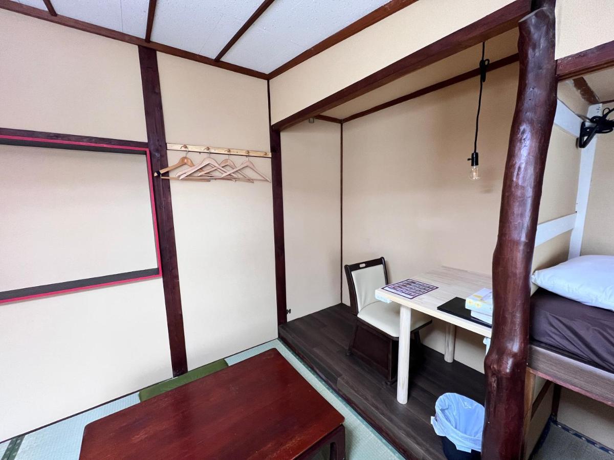 Hostel Murasaki Ryokan ทาคายาม่า ภายนอก รูปภาพ