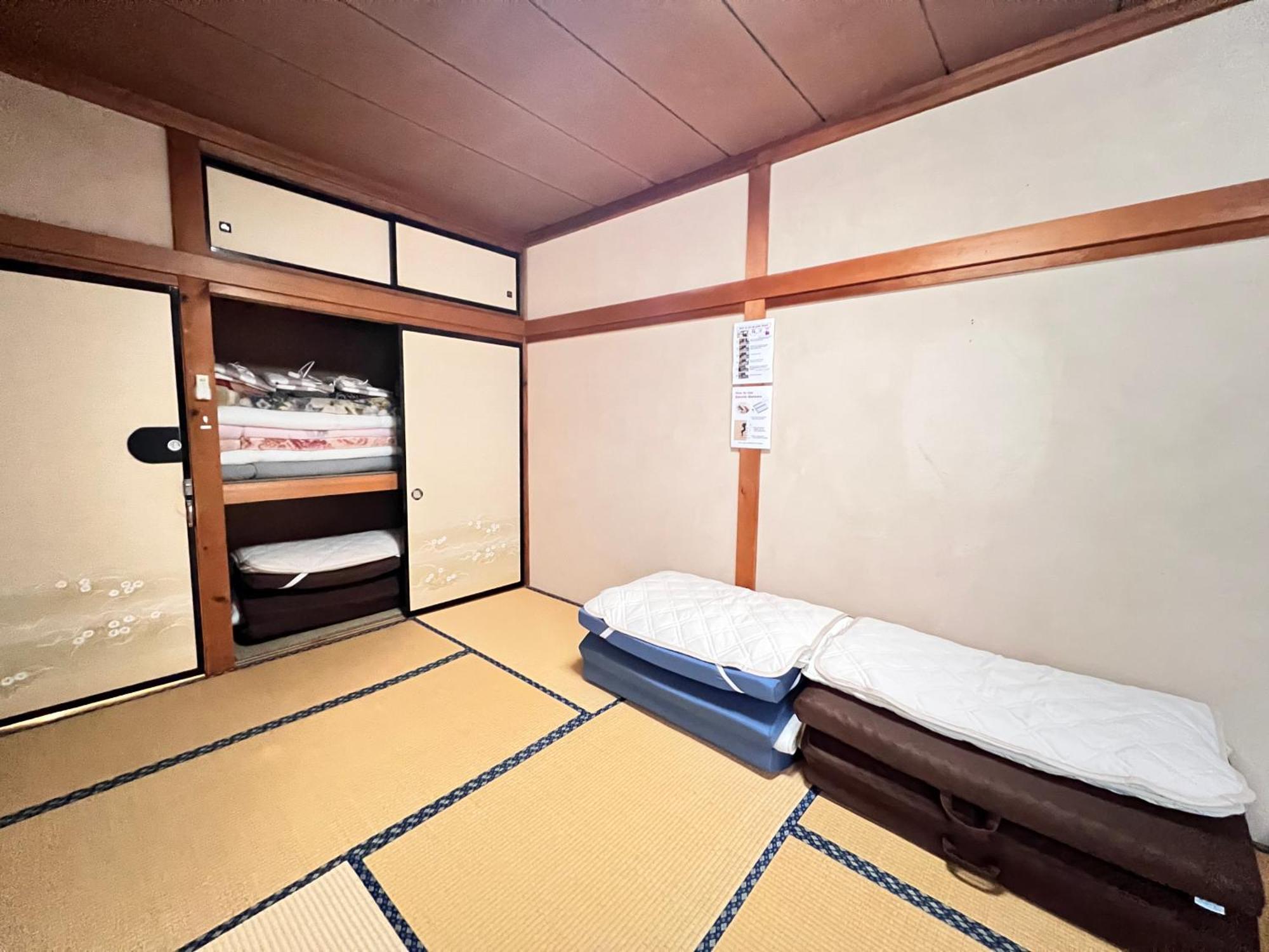 Hostel Murasaki Ryokan ทาคายาม่า ภายนอก รูปภาพ