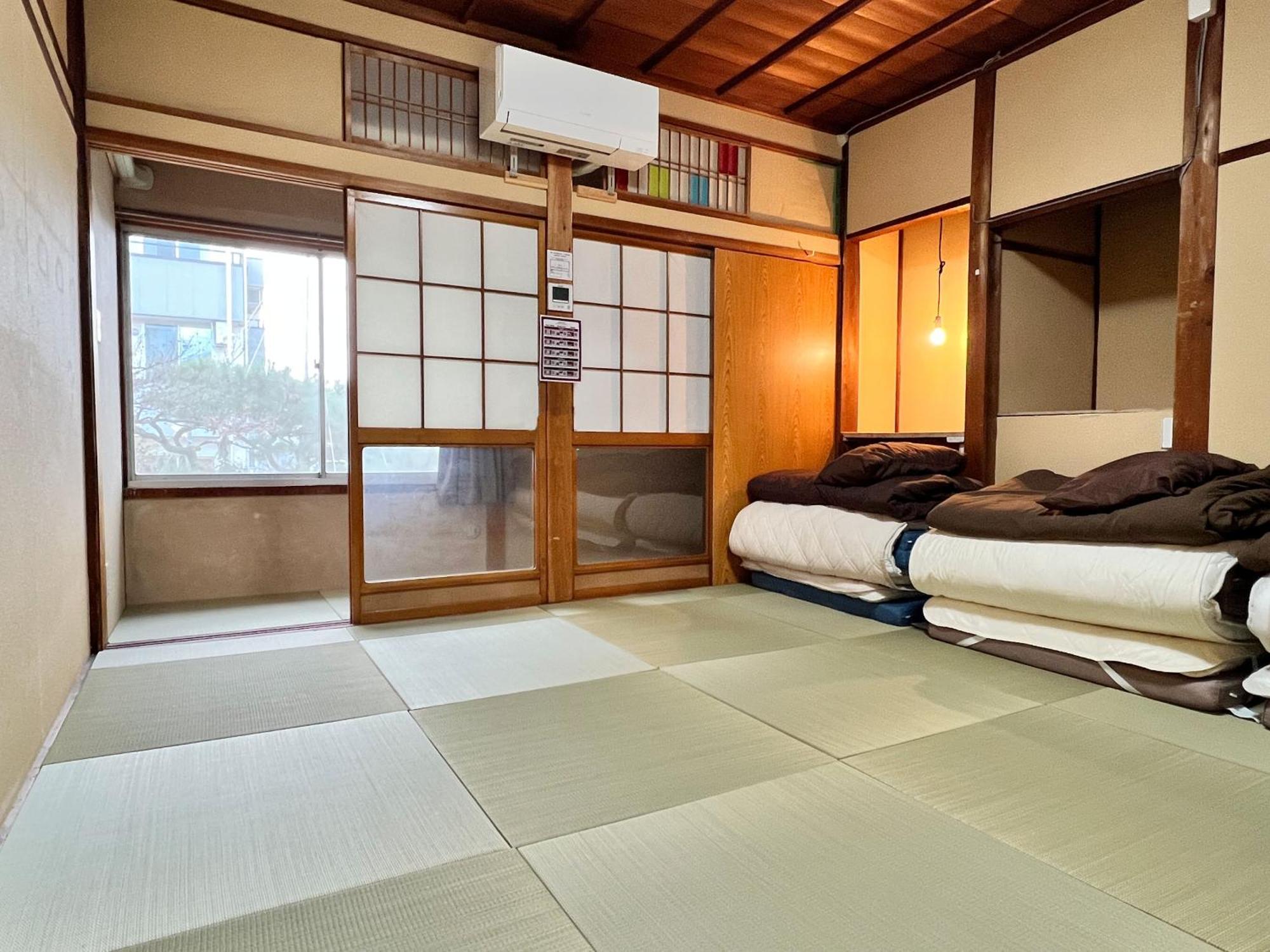Hostel Murasaki Ryokan ทาคายาม่า ภายนอก รูปภาพ